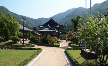 Danh lam thắng cảnh Hổ Cứ sơn Vân Môn Tự, Hàn Quốc